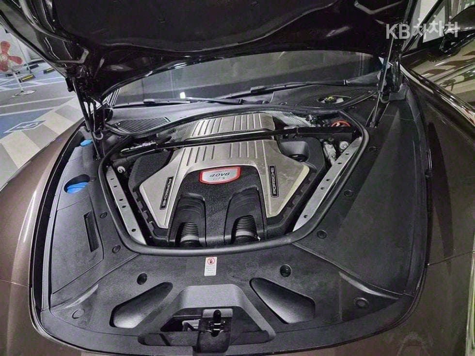 Porsche 파나메라 (971)4.0 GTS Standard - 19