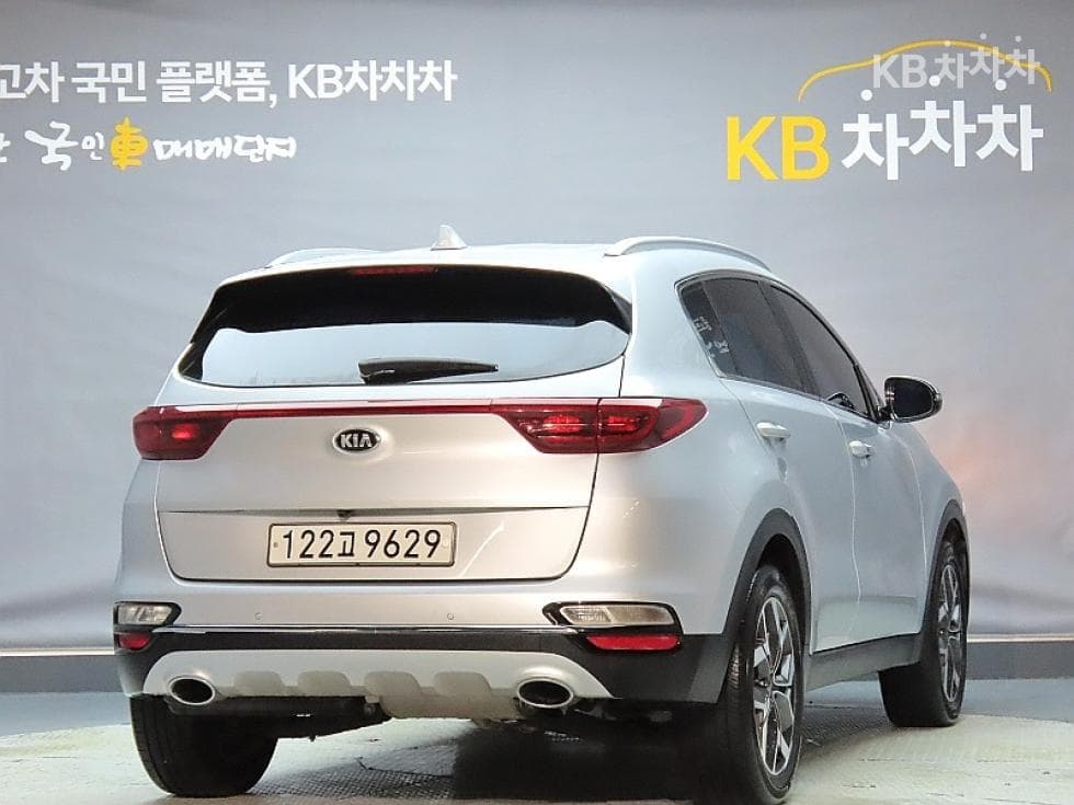 Киа Sportage 더 볼드Смарт스트림 D 1.6 Дизел 4x4 Престиж - 2