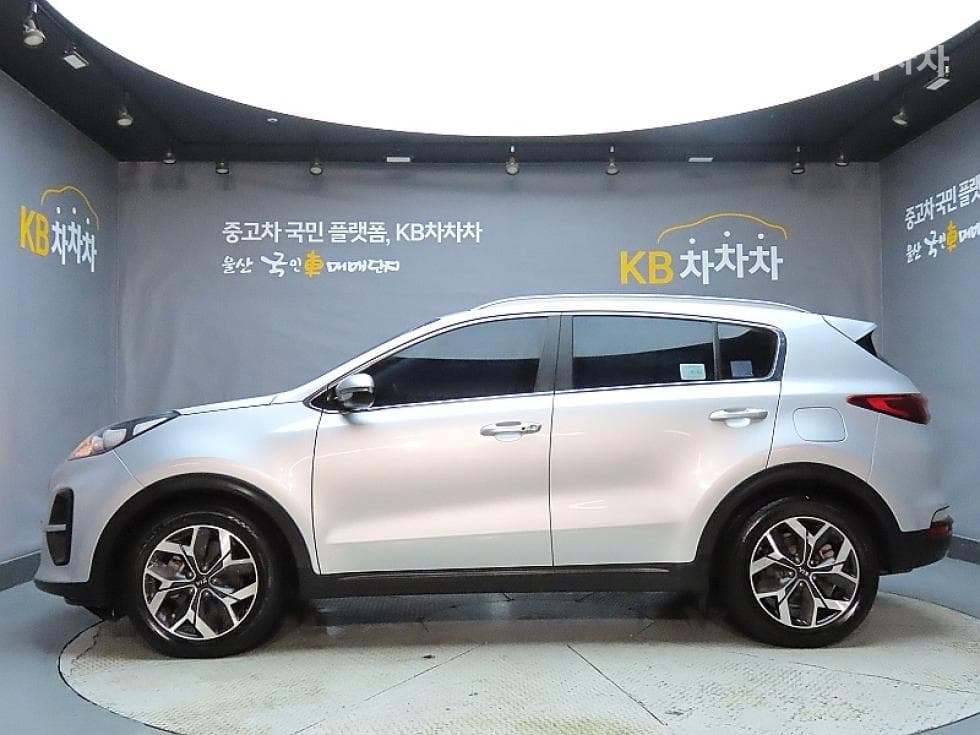 Киа Sportage 더 볼드Смарт스트림 D 1.6 Дизел 4x4 Престиж - 5