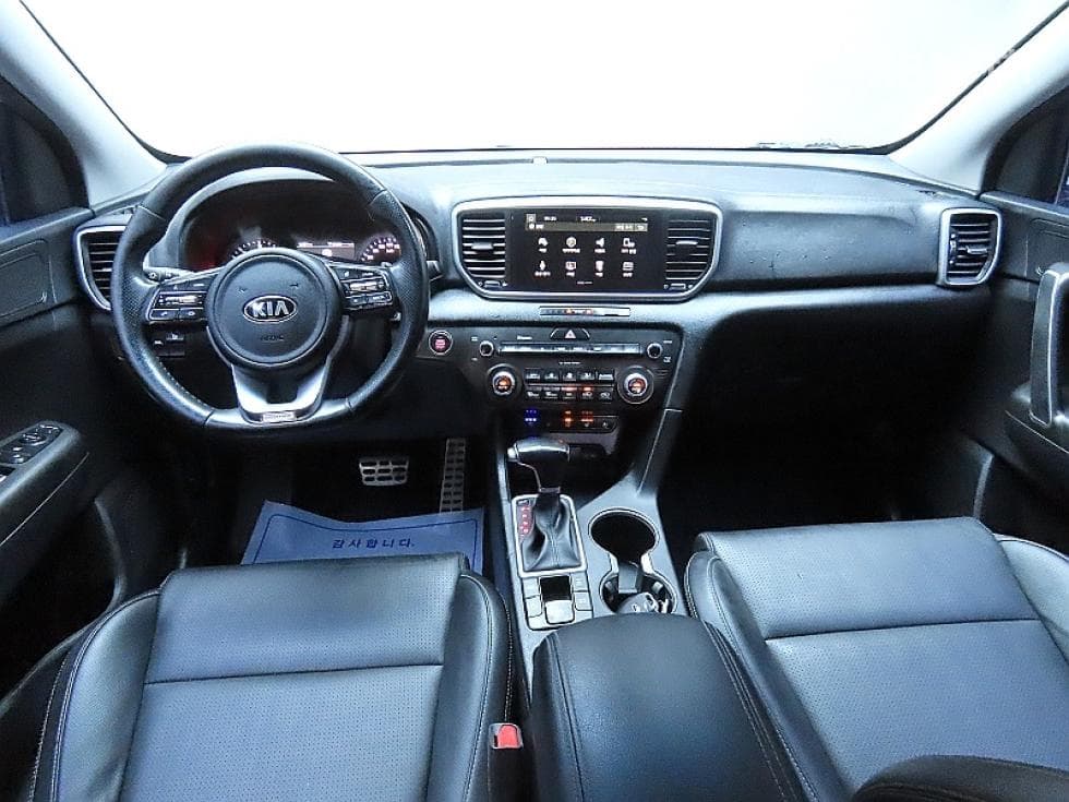 Киа Sportage 더 볼드Смарт스트림 D 1.6 Дизел 4x4 Престиж - 6