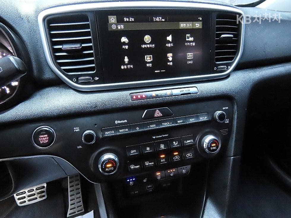 Киа Sportage 더 볼드Смарт스트림 D 1.6 Дизел 4x4 Престиж - 15