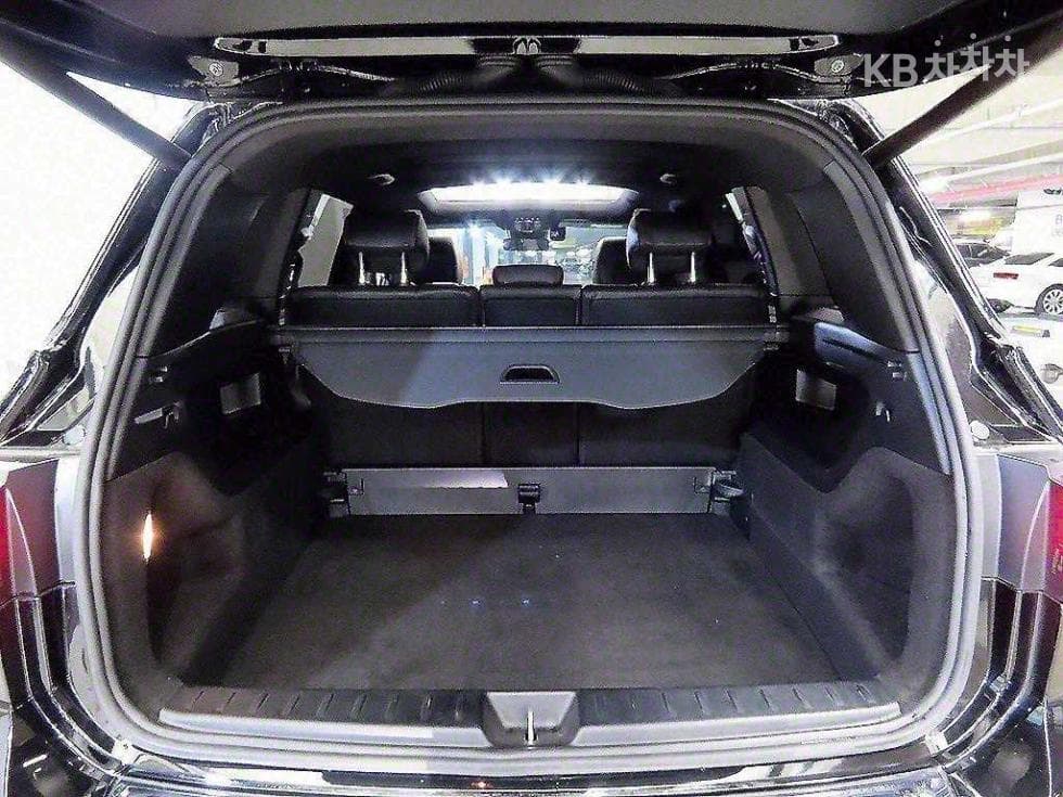 Mercedes-Benz GLB(X247)GLB 250 4Matic - 16
