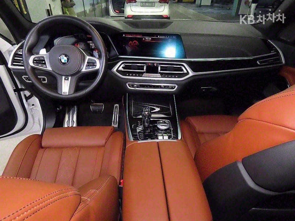 BMW X7 (G07)xDrive 40i M Sport - 10