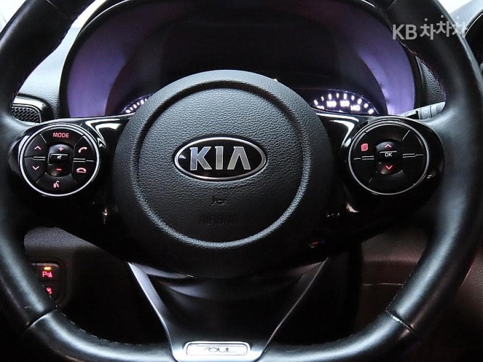 Киа Soul 부스터1.6 T-GDI Noblesse - 18
