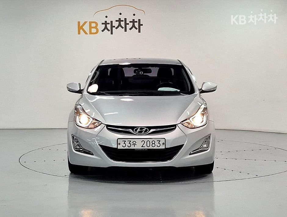 Хюндай The New (фейслифт) Avante (Elantra)1.6 GDi Modern Стандартен - 2