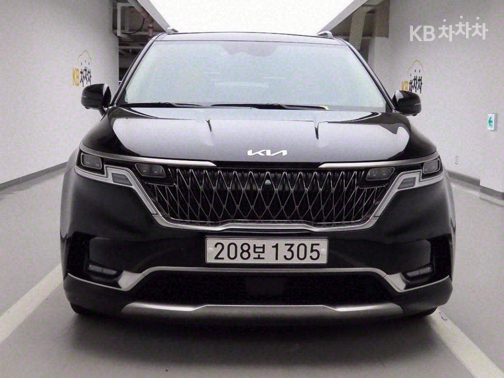 Kia Carnival 4th Generation G3.5 GDI 9-Passenger Signature - Image 2