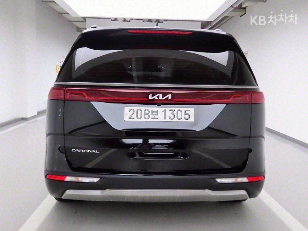 Kia Carnival 4th Generation G3.5 GDI 9-Passenger Signature - Image 3