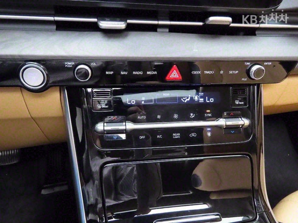 (208nos1305)Kia Carnival 4th Generation G3.5 GDI 9Passenger Signature - 9