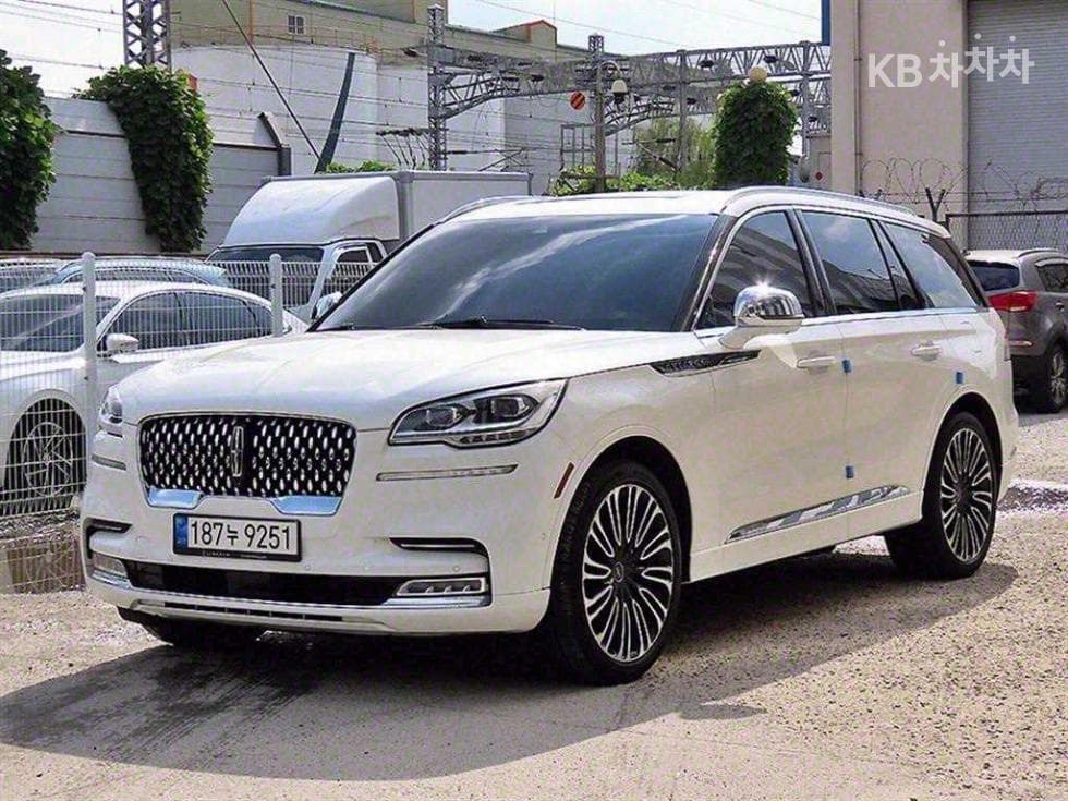 링컨 에비에이터 Второ поколение(U611) 3.0 V6 Black Label - Image 1