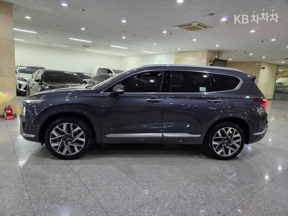 Хюндай The New (фейслифт) Санта Фе TMБензин 2.5T 4x4 Calligraphy - 3