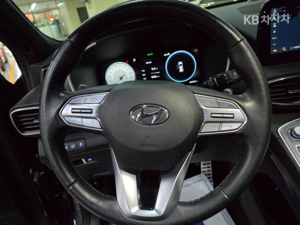 Хюндай The New (фейслифт) Санта Фе TMБензин 2.5T 4x4 Calligraphy - 9