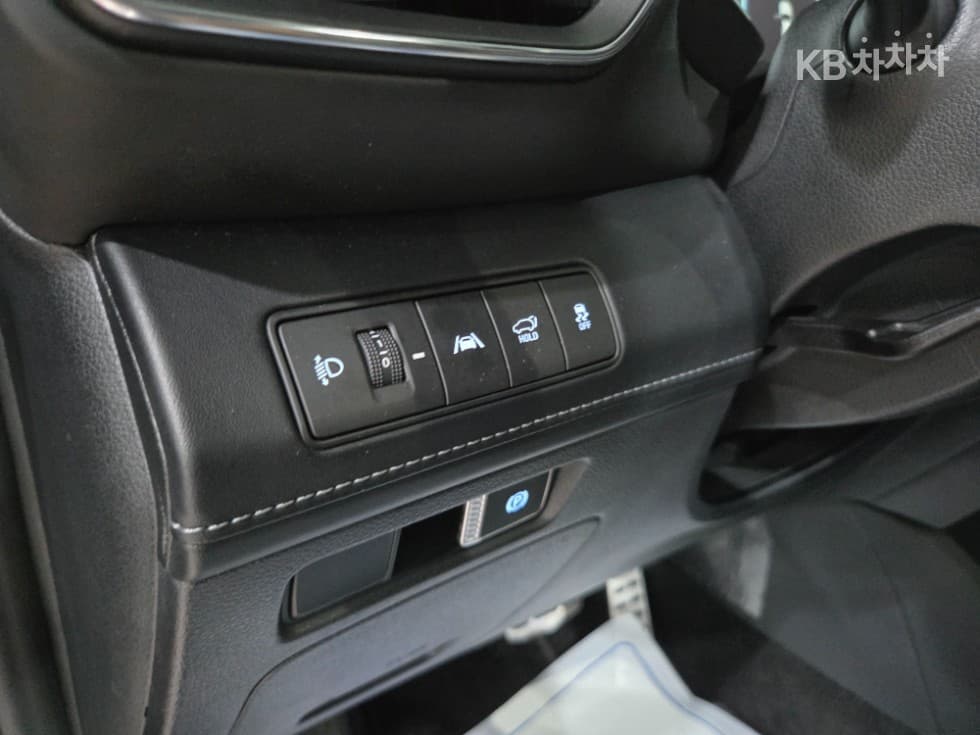 Хюндай The New (фейслифт) Санта Фе TMБензин 2.5T 4x4 Calligraphy - 14