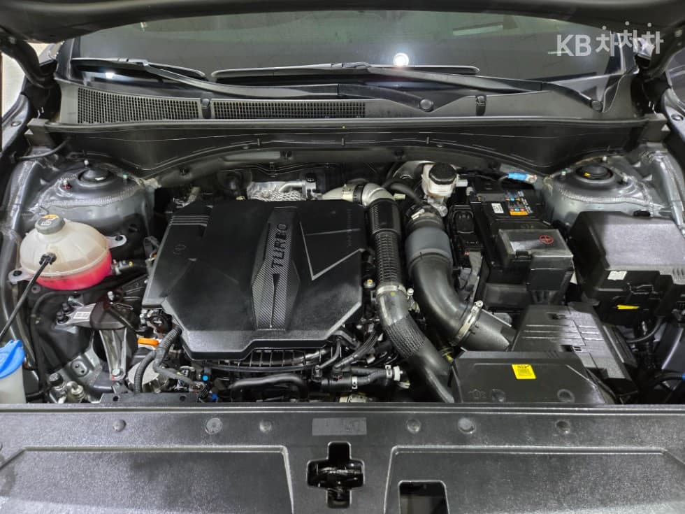 Хюндай The New (фейслифт) Санта Фе TMБензин 2.5T 4x4 Calligraphy - 18