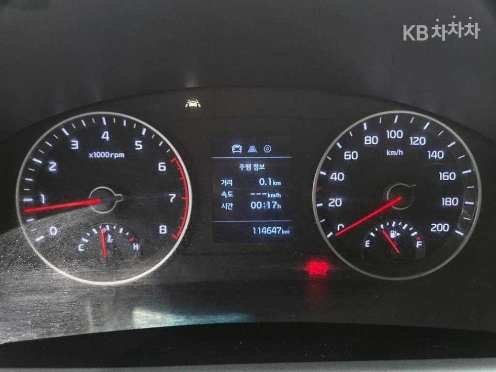 Киа The New (фейслифт) Бонго 3 (лек)파워게이트 1 тон 수직형(2단) Королевска кабина Удължено междуосие L - 9