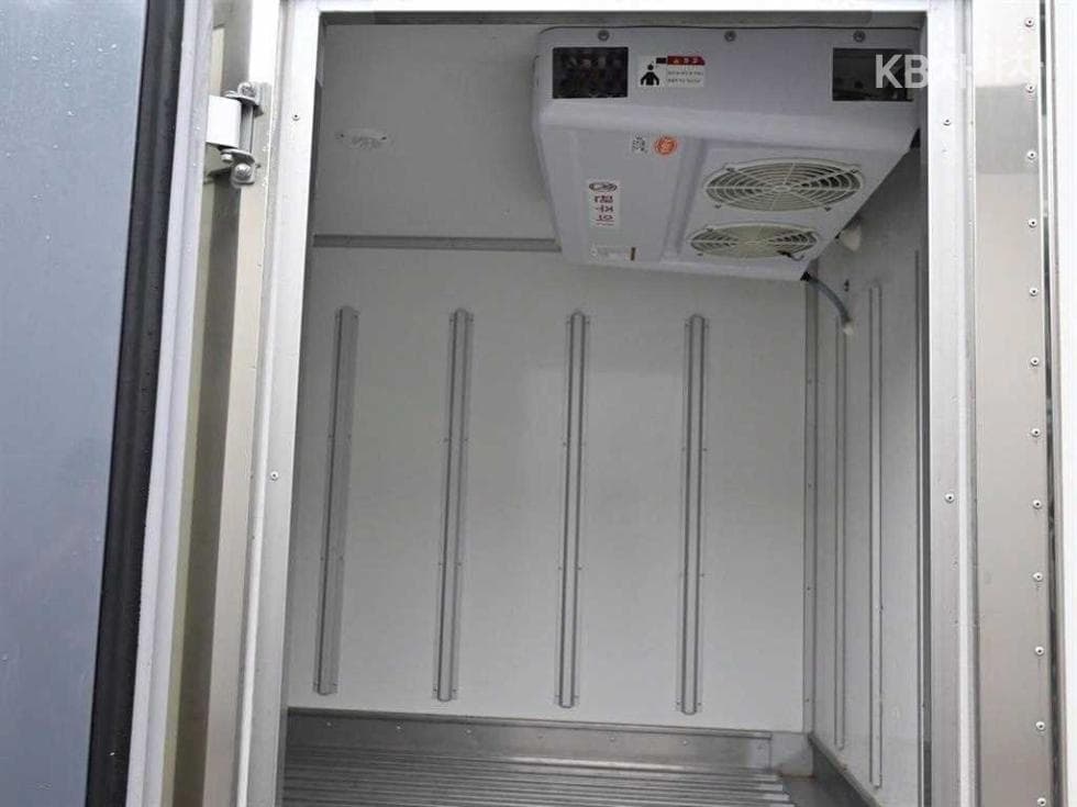 (95로8340)KIA The New Bongo3 EV Refrigerated 1Ton Standard King Cab Extra Long GL - 12