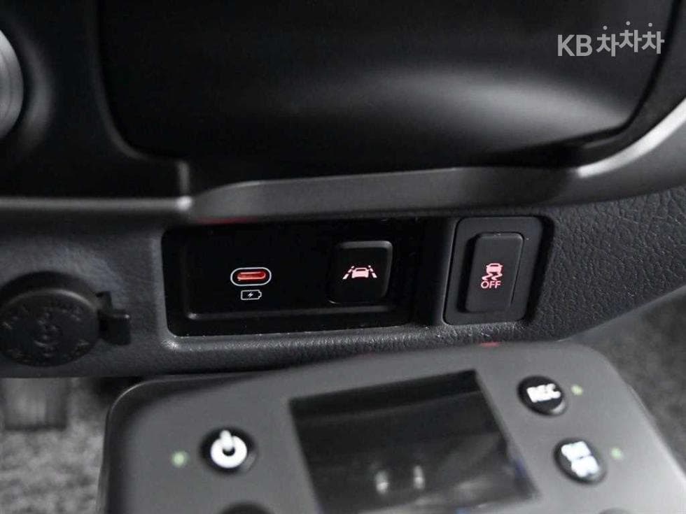 (95로8340)KIA The New Bongo3 EV Refrigerated 1Ton Standard King Cab Extra Long GL - 16