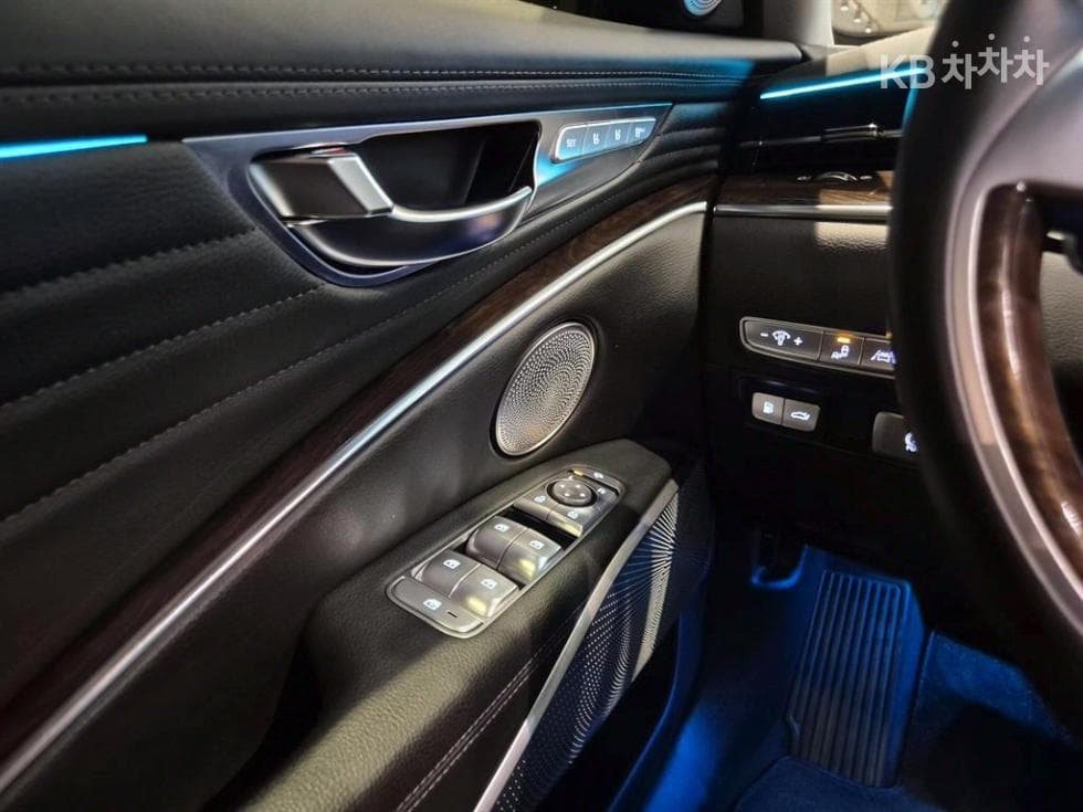 Киа 더 K93.8 GDI 플래티넘 II - 19