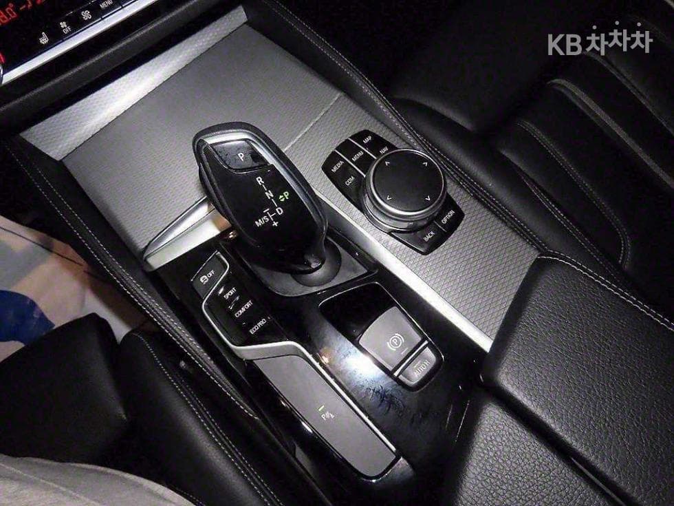 BMW 올New5 Series (G30)520d M Sport Special Edition - 12