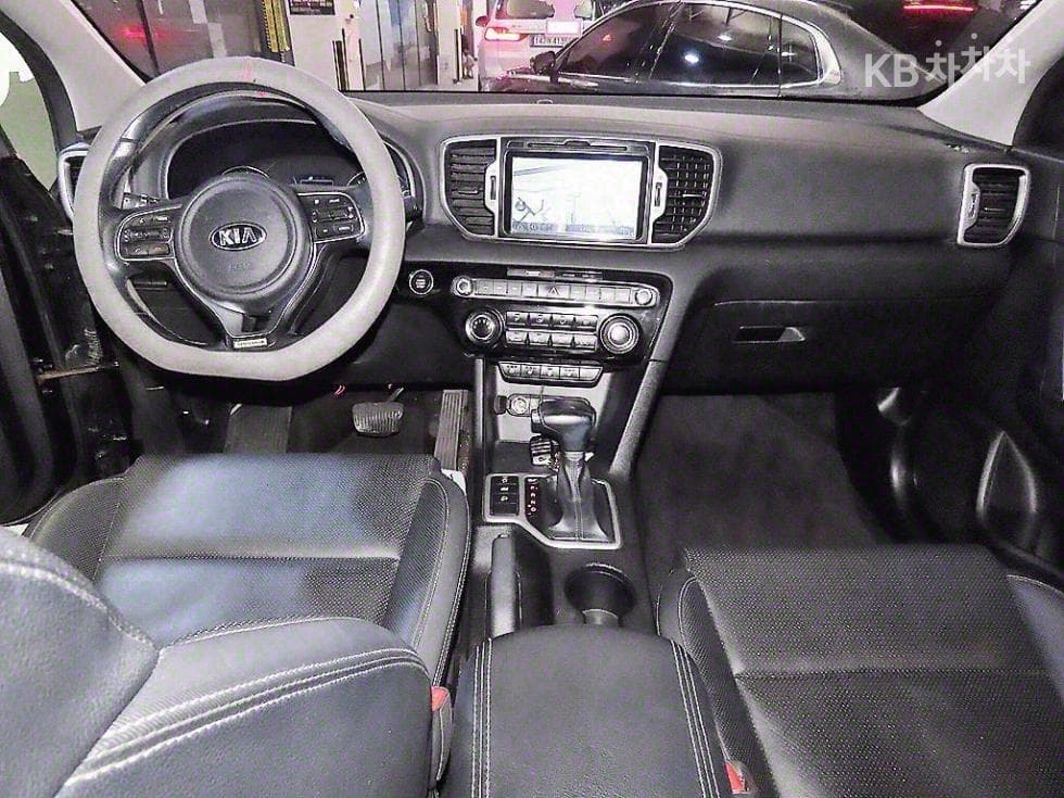 Kia Sportage 4th generationDiesel 1.7 2WD Noblesse - 10