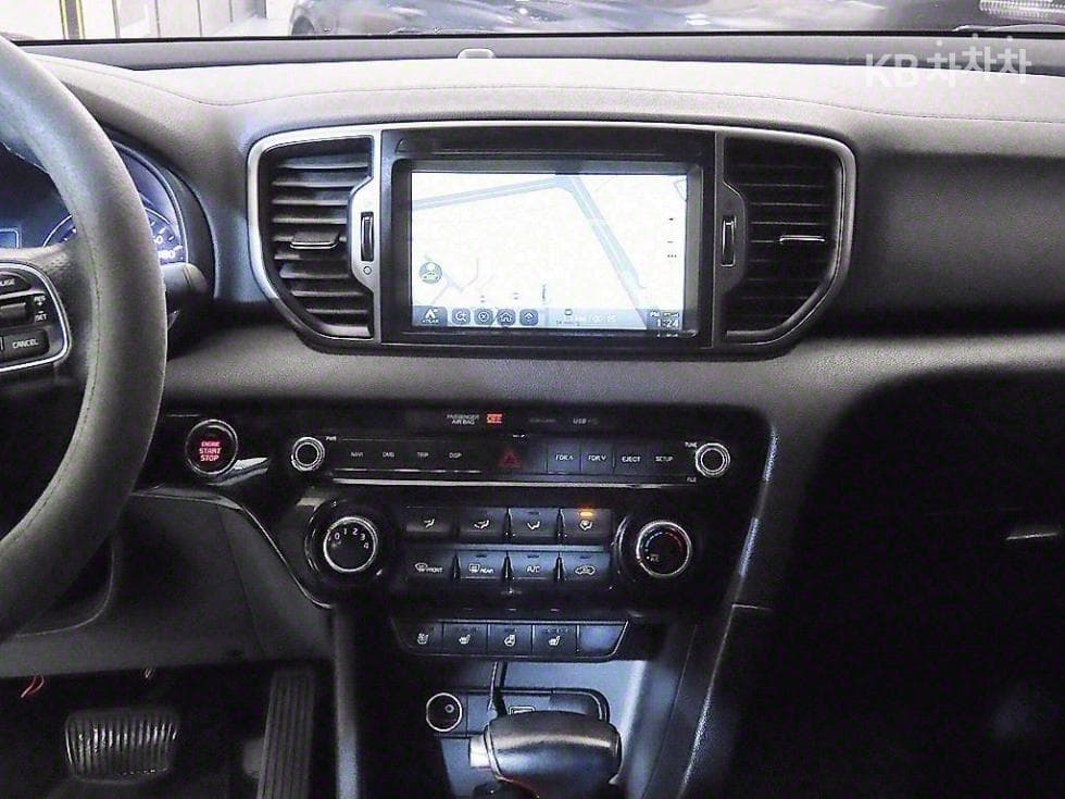 Kia Sportage 4th generationDiesel 1.7 2WD Noblesse - 11