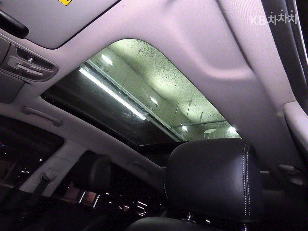 Kia Sportage 4th generationDiesel 1.7 2WD Noblesse - 16