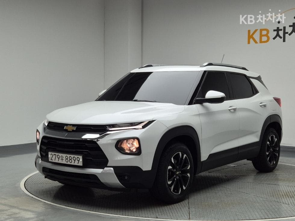 GMC Trailblazer 1.35 GLS 2WD Premier - Image 1