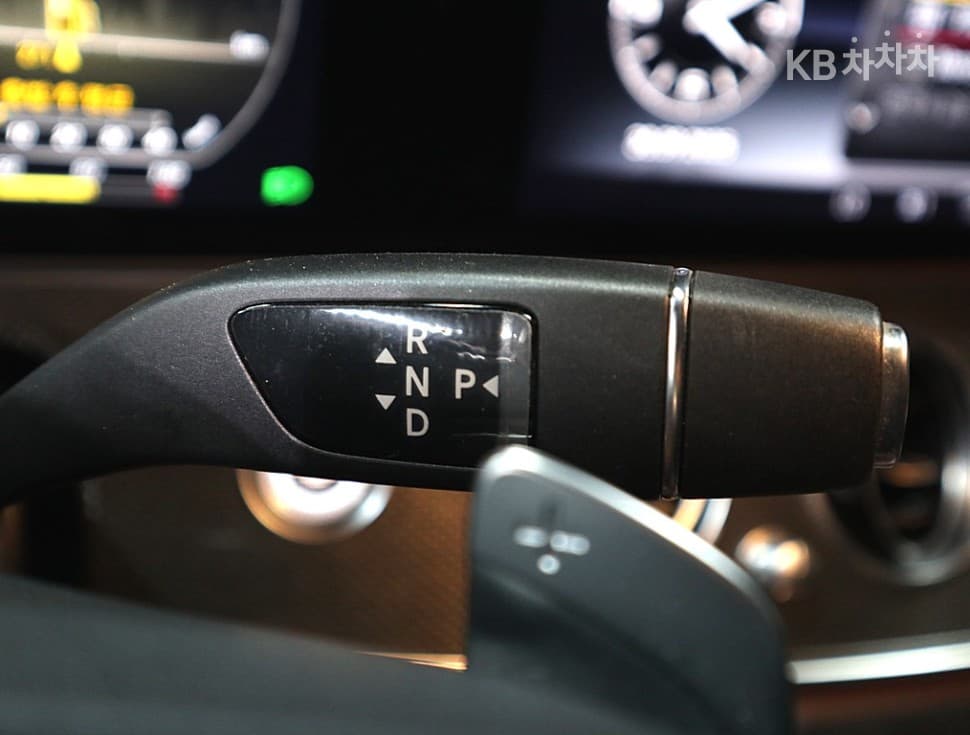 Mercedes-Benz E-Клас (W213)E350 4MATIC AMG Line - 15