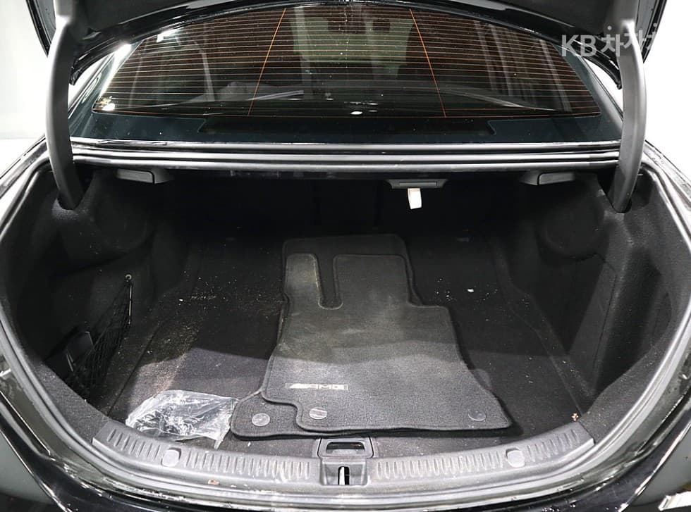 Mercedes-Benz E-Клас (W213)E350 4MATIC AMG Line - 17