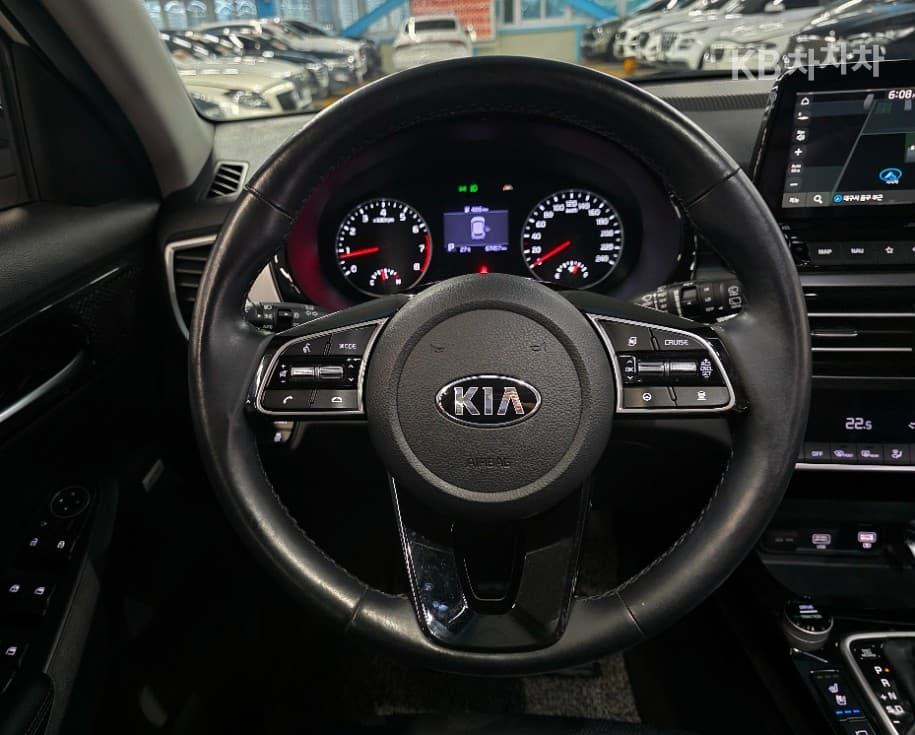 Kia Seltos1.6 Gasoline Turbo 2WD Noblesse - 12