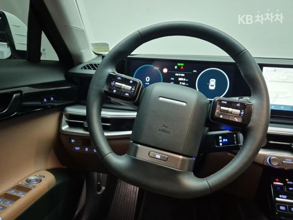 Хюндай Ди Всеново Grandeur (Azera) Хибрид1.6 Турбо Бензин Exclusive - 9