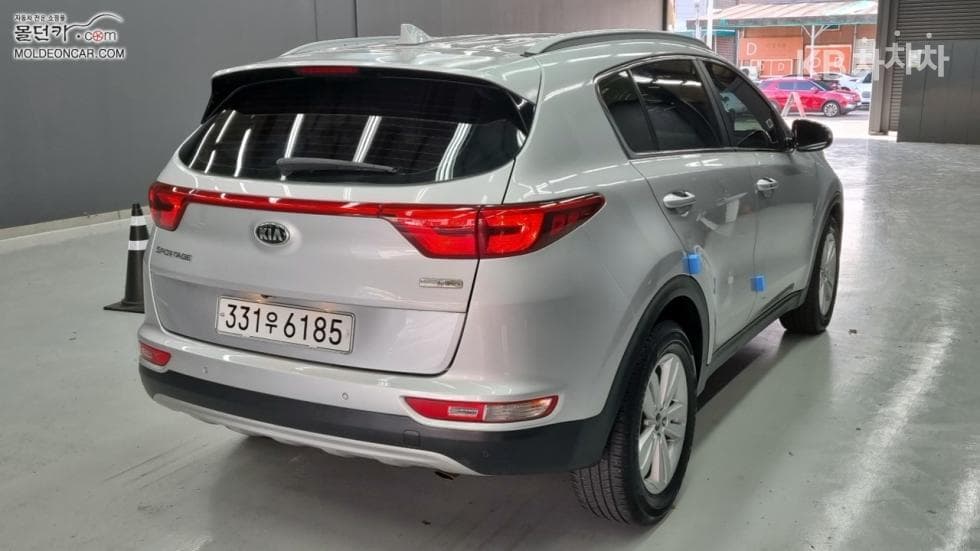 Киа Sportage 4-то поколениеДизел 2.0 2WD Престиж - 2