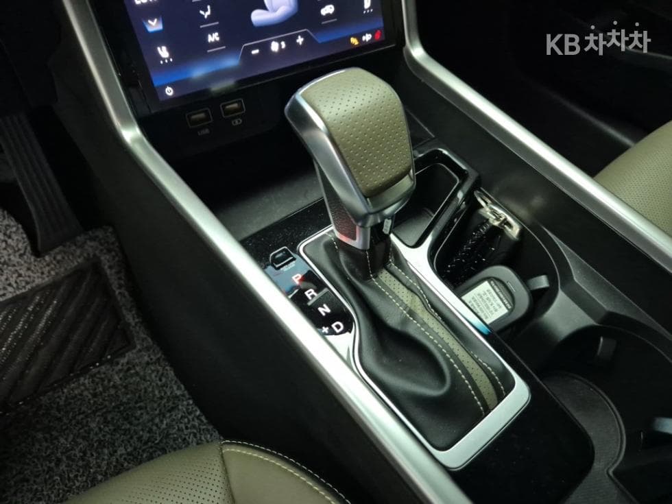 (227ner9464)KG Mobility Torres(J100)1.5 GDI Turbo T7 - 8