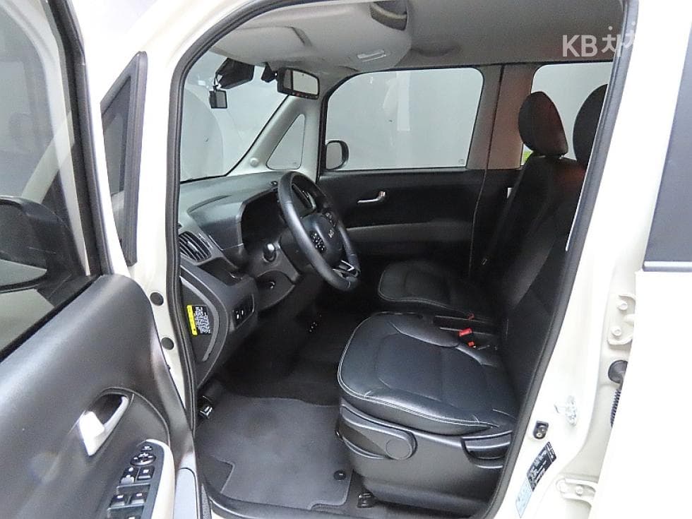 Киа The New (фейслифт) Киа Рей (ван)1.0 Бензин Престиж - 10