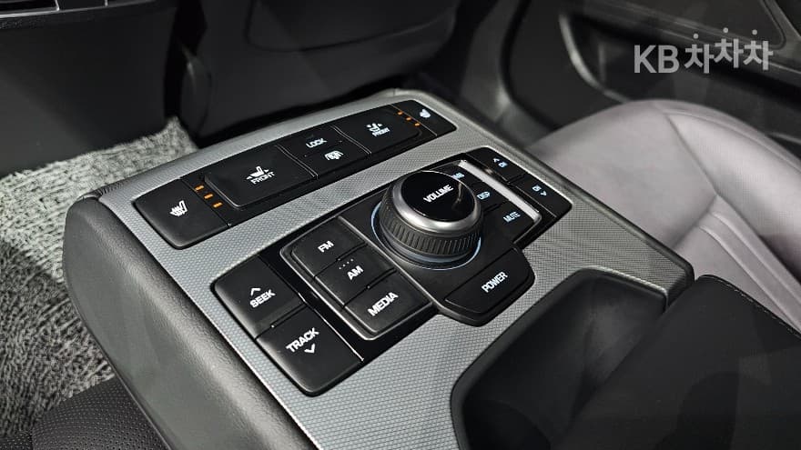 (159n3880)Genesis G803.3 GDI Premium Luxury - 19