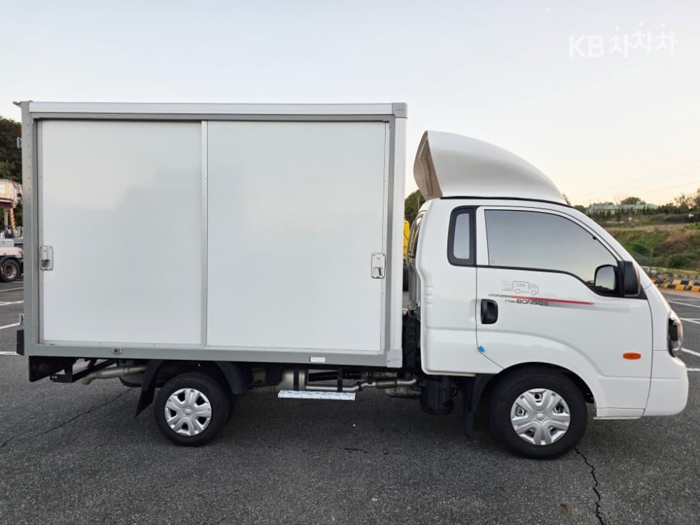 Kia The New Bongo3 LPG Double-Door Sliding Top 1Ton High King Cab Super Extended L - Image 3