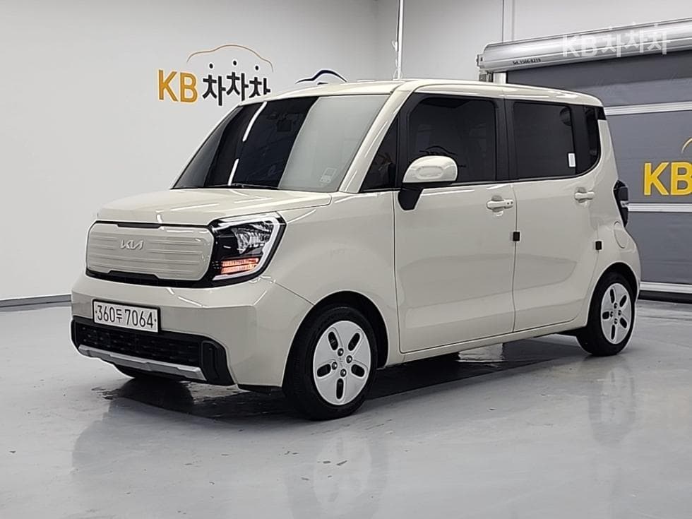 Kia The New Kia Ray Van 1.0 Gasoline Van 2-Passenger Prestige Special - Image 1