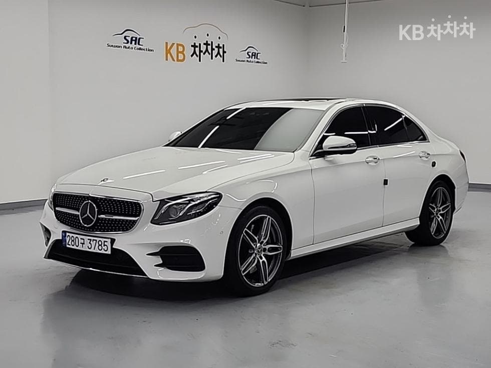 Mercedes-Benz E-Class E300 W124 - Image 1