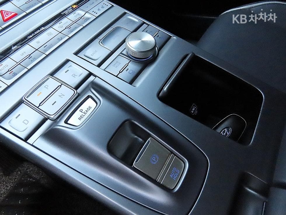 (23N1911)Hyundai Nexo Premium - 9