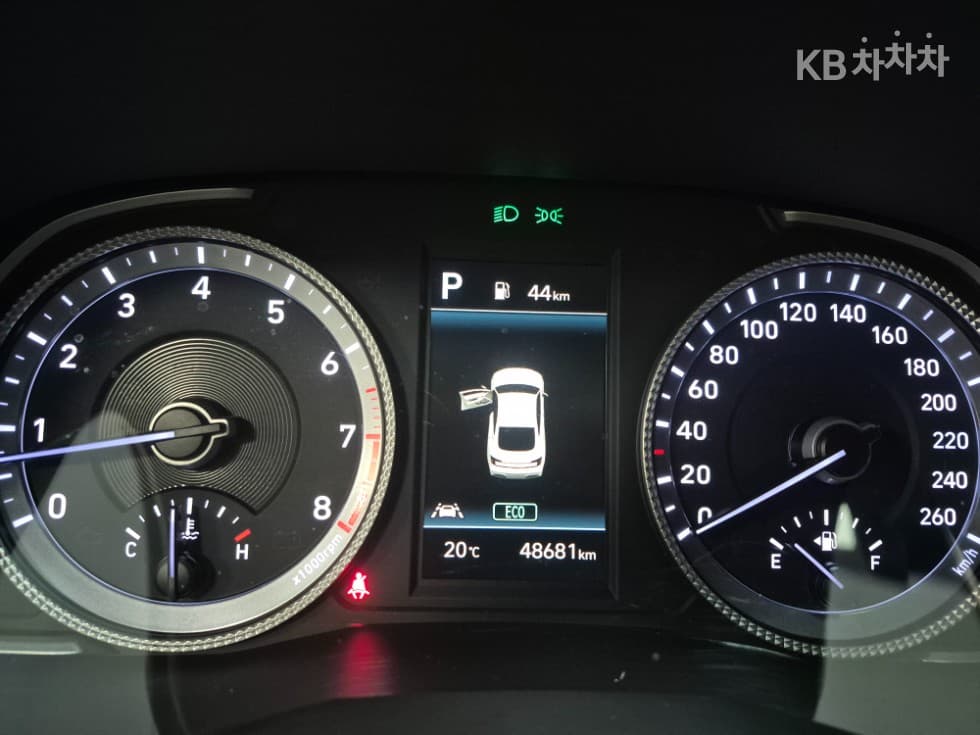 (234no5921)Hyundai Sonata (DN8)2.0 Premium Plus - 14