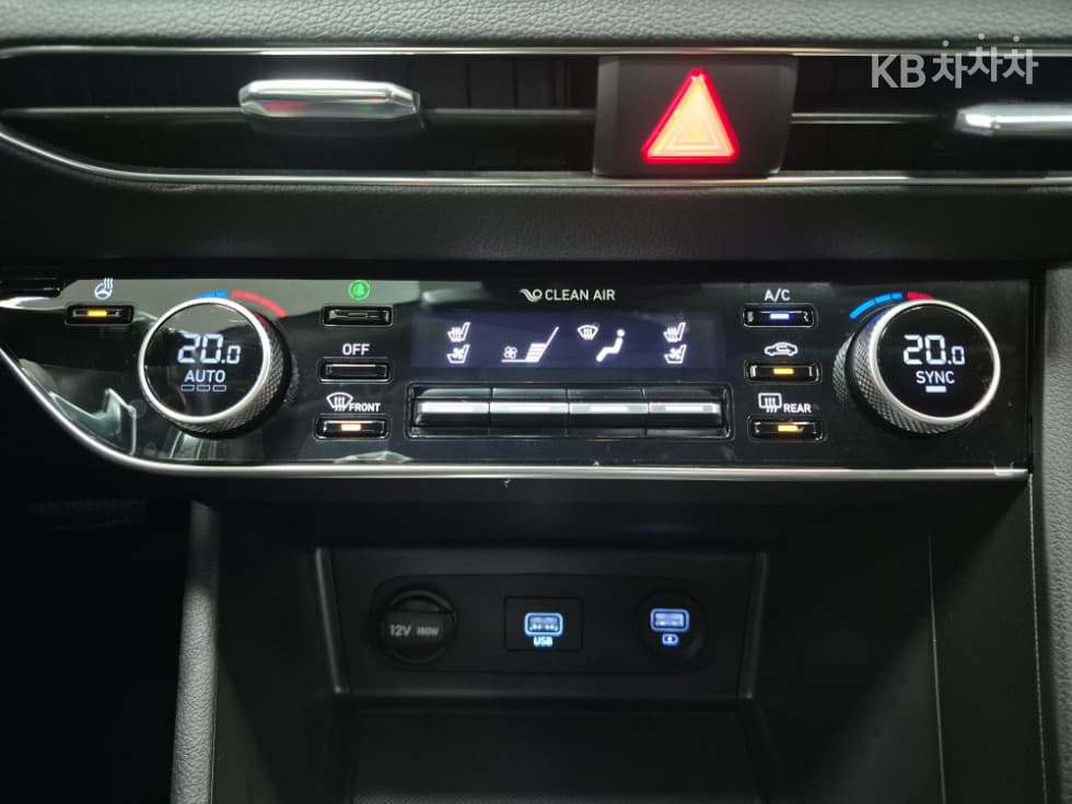 (234no5921)Hyundai Sonata (DN8)2.0 Premium Plus - 20