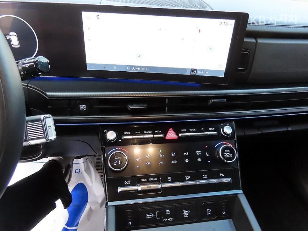 (223More7494)Hyundai The All New Santa Fe MX5 Gasoline 2.5T AWD Calligraphy - 13