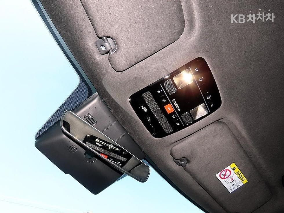 (223More7494)Hyundai The All New Santa Fe MX5 Gasoline 2.5T AWD Calligraphy - 14