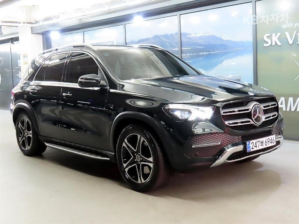 Mercedes-Benz GLE (V167) 350 e 4Matic - Image 1