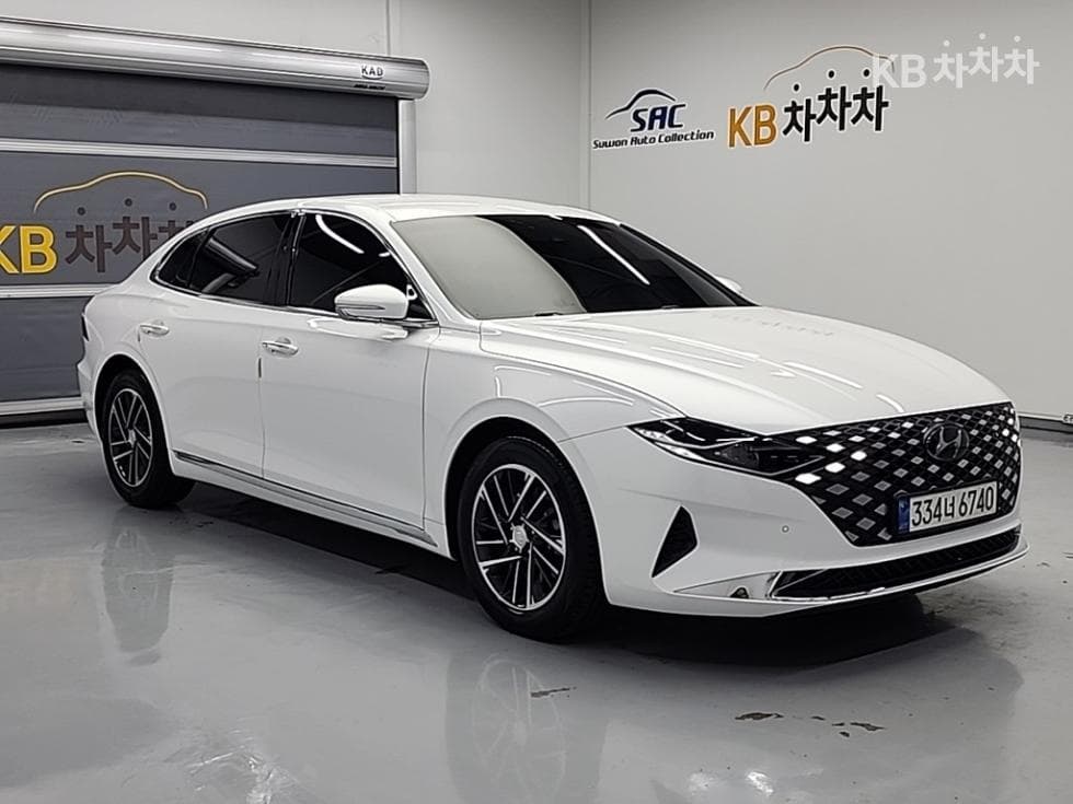 Hyundai The New Granger 2.5 Premium Choice - Image 4