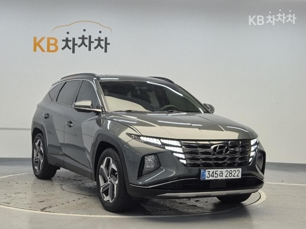 Hyundai The All New Tucson (NX4) Gasoline 1.6T 2WD Inspiration - Image 4