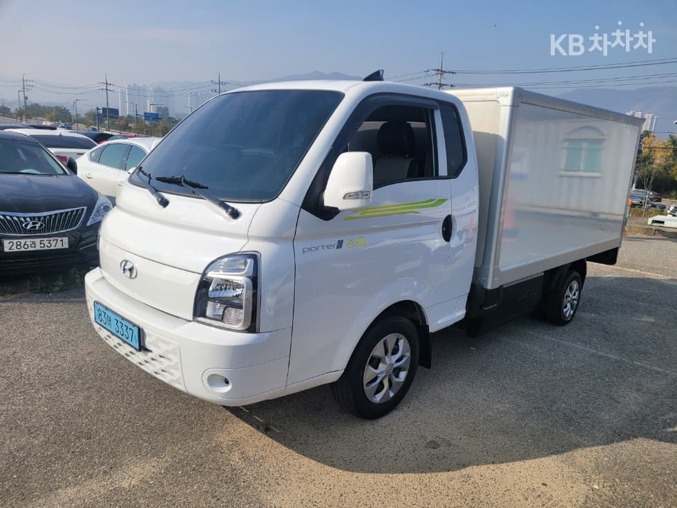Хюндай Porter 2 일렉트릭 저상Box Truck - Image 1