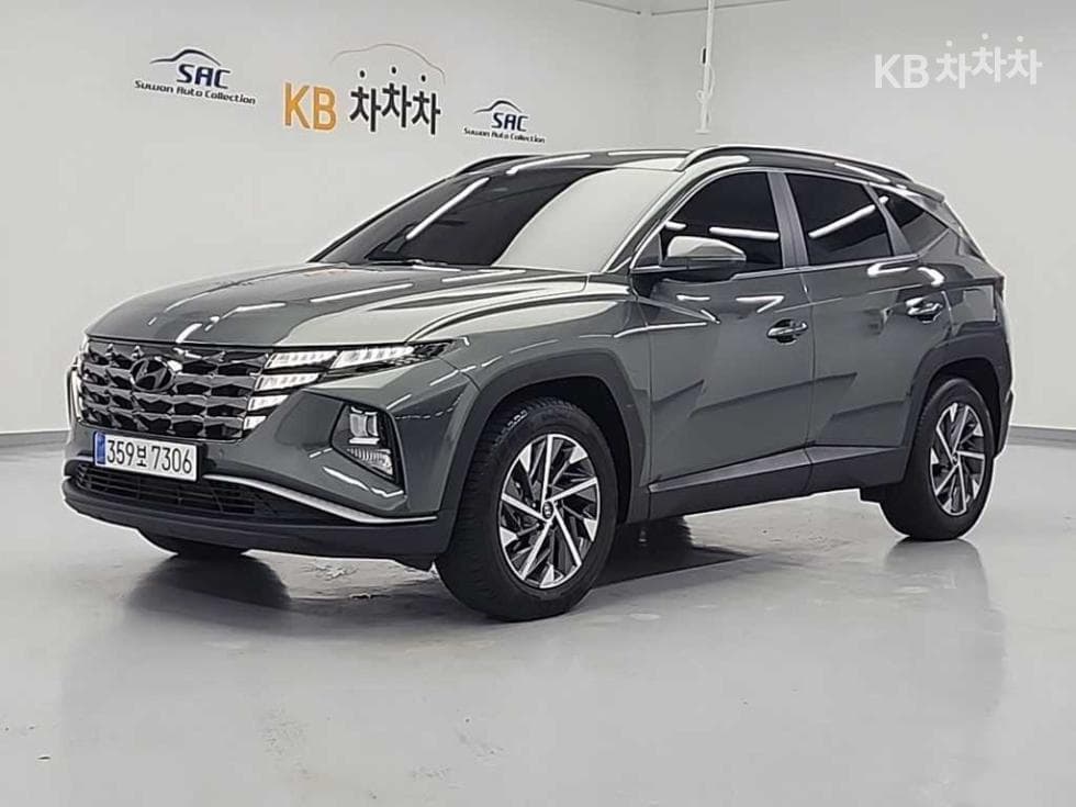 Hyundai The All New Tucson (NX4) Gasoline 1.6T 2WD Premium - Image 1