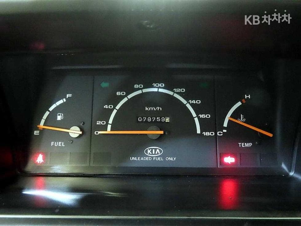 Kia Pride / Rio5DR 1.3 CD - 9