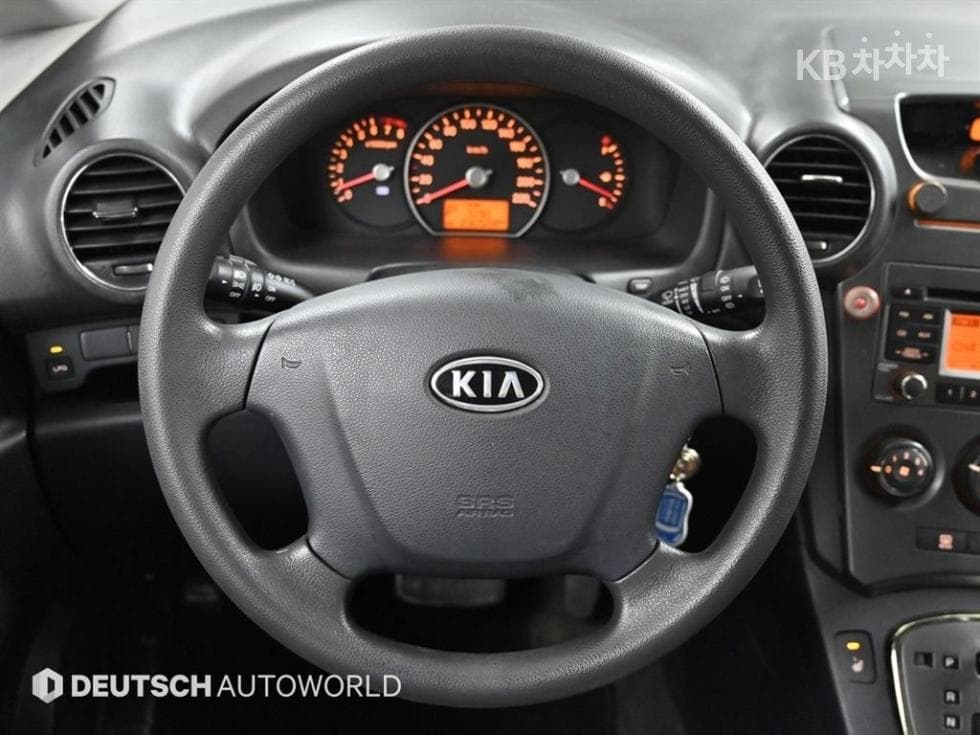 (35no3237)Kia New Karens 2.0 LPI GX Advanced - 13