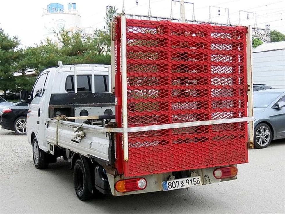 Hyundai Porter 2 Super Cab CRDi Smart - Image 3
